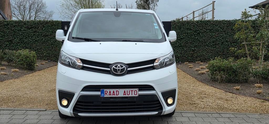 Toyota proace 2.0 _ 130kw _ full options _ long chassis !!!, Autos, Toyota, Achat, Euro 6, Entreprise, Entretenue par le concessionnaire