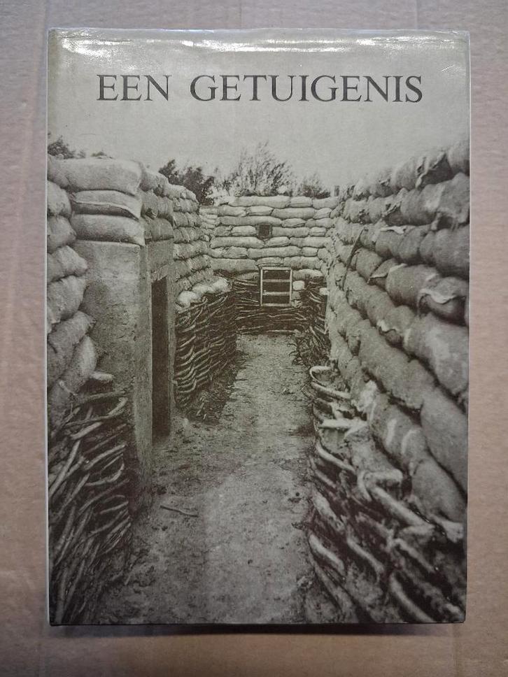 livre = un témoignage sur le champ de bataille 14-18, Collections, Objets militaires | Général, Armée de terre, Enlèvement ou Envoi