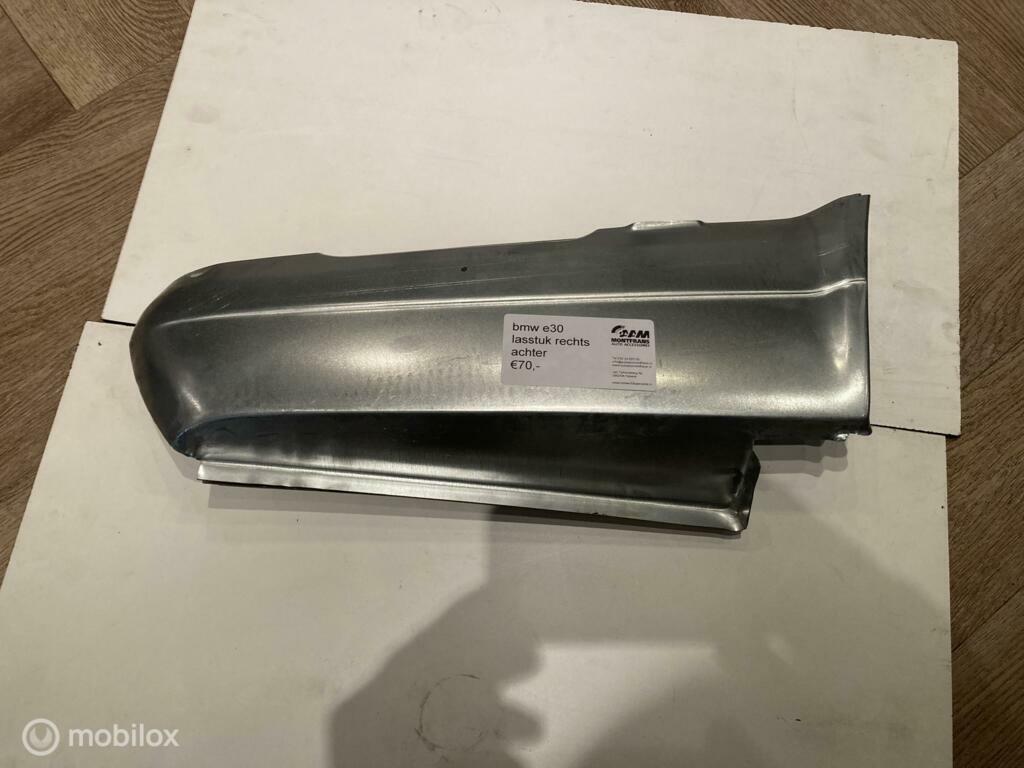 Bmw e30 lasstuk links en rechts onder de bumper, Neuf, Enlèvement ou Envoi, BMW, BMW