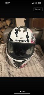 Casque Shark, Enlèvement, Shark