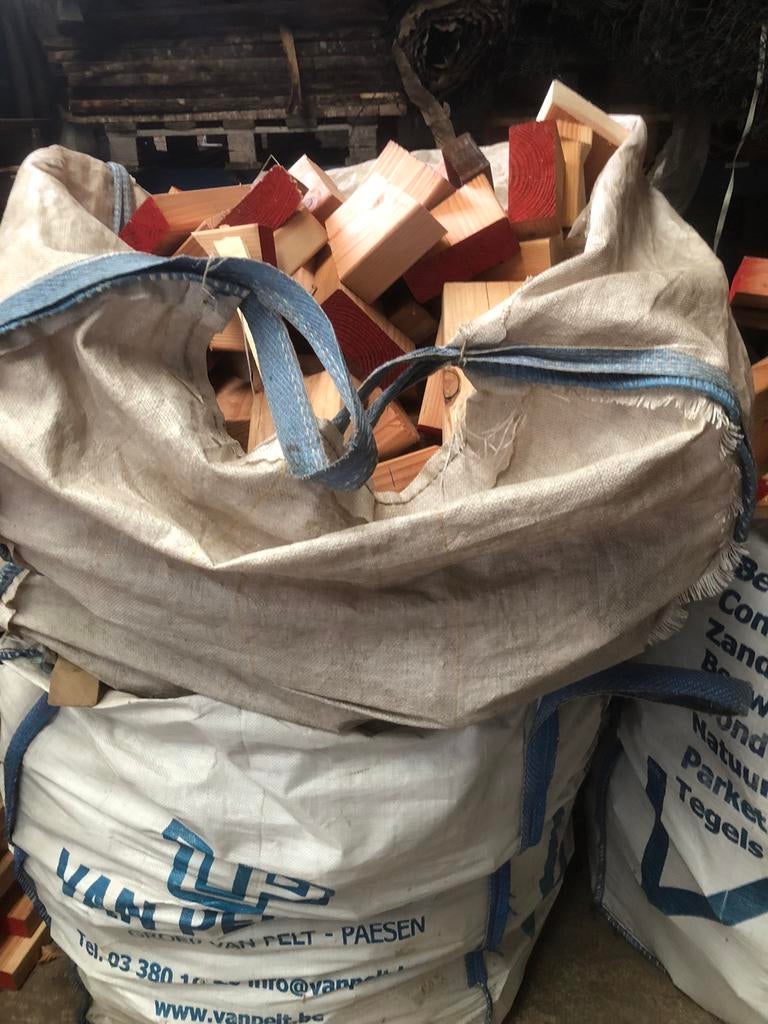 Bandhout, Enlèvement