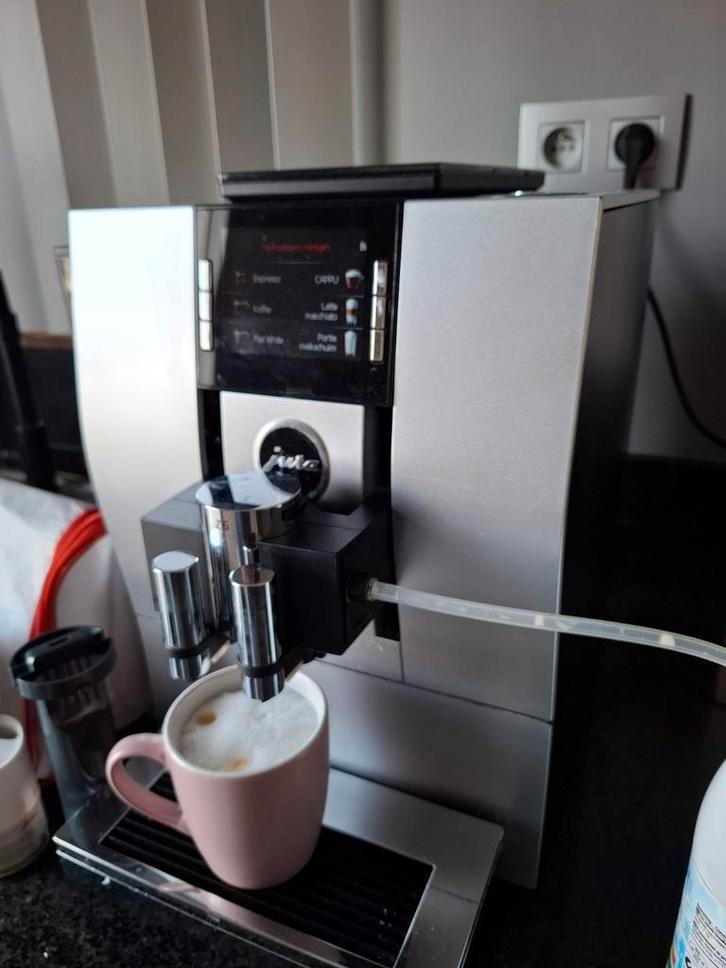 Jura z6 koffiezetapparaat, Elektronische apparatuur, Koffiezetapparaten, Koffiemachine, Ophalen