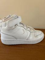 Nike sneakers, Kinderen en Baby's, Ophalen, Zo goed als nieuw