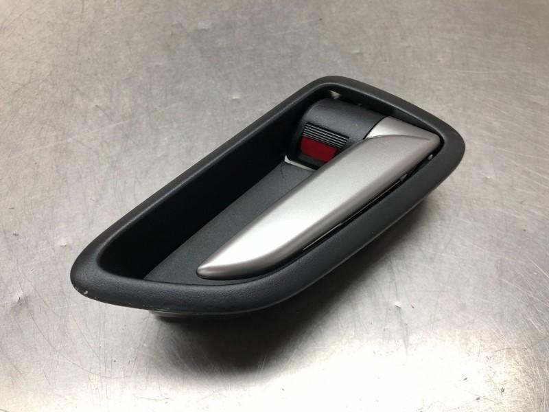 PORTIERGREEP BUITEN RECHTS ACHTER Mazda 2 (DJ / DL), Gebruikt, Achter, Mazda