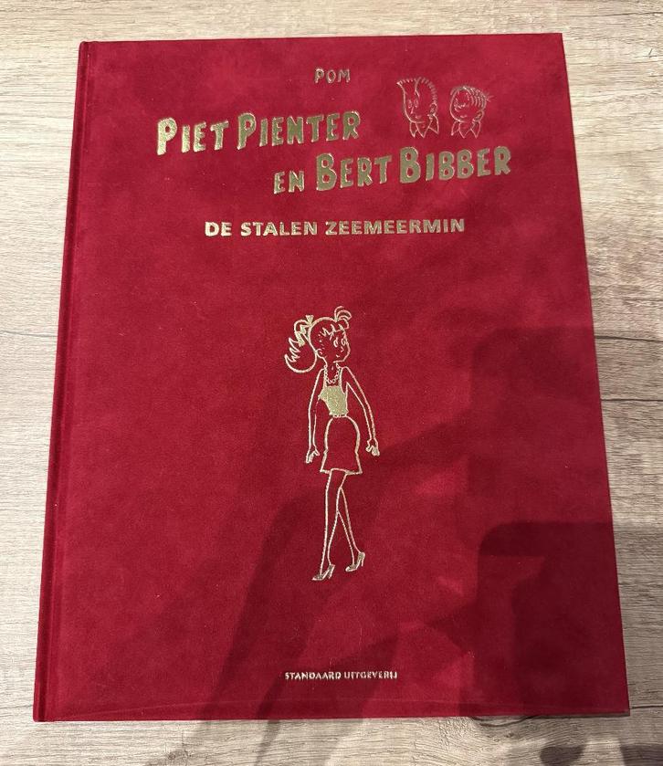 Piet Pienter en Bert Bibber - De stalen zeemeermin (2022), Boeken, Stripverhalen, Zo goed als nieuw, Ophalen of Verzenden