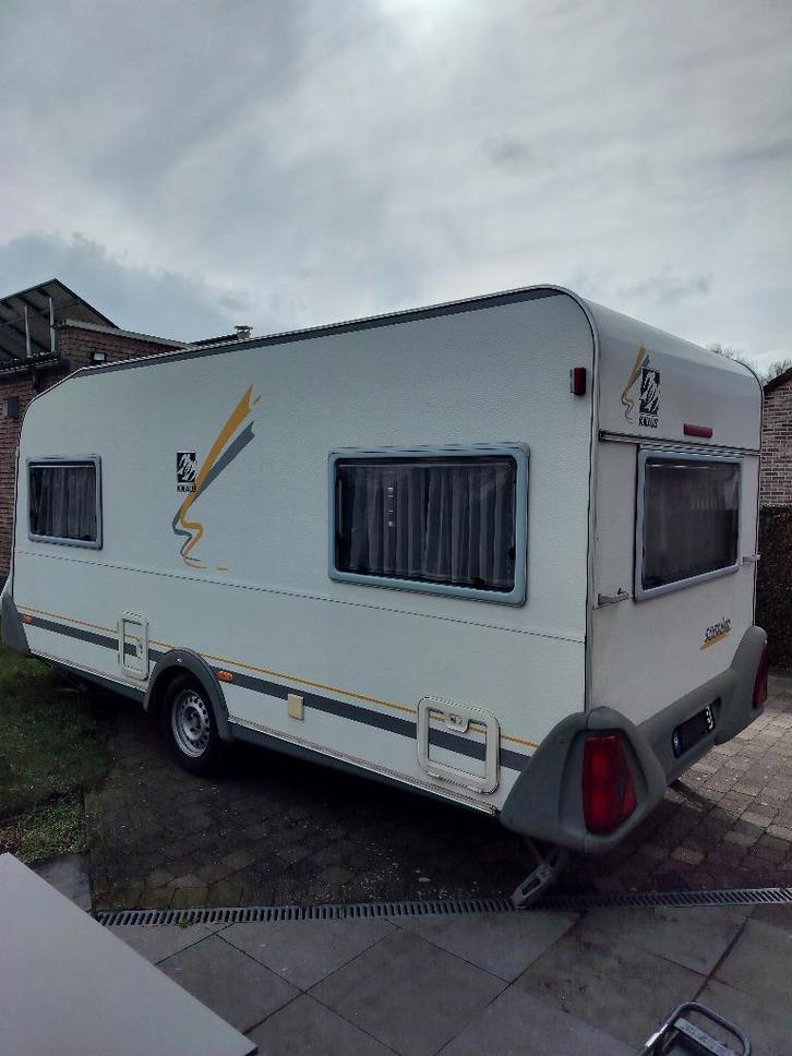 knaus 450 tu, Caravanes & Camping, Caravanes, Particulier, jusqu'à 4, 750 - 1000 kg, Banquette en rond, Knaus, Lit transversal
