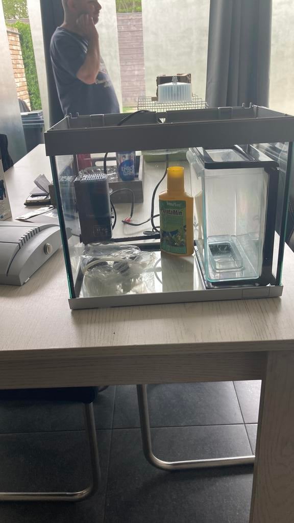 Vis bak, Ophalen, Zo goed als nieuw