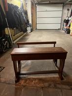 banc d'école en bois, Enlèvement