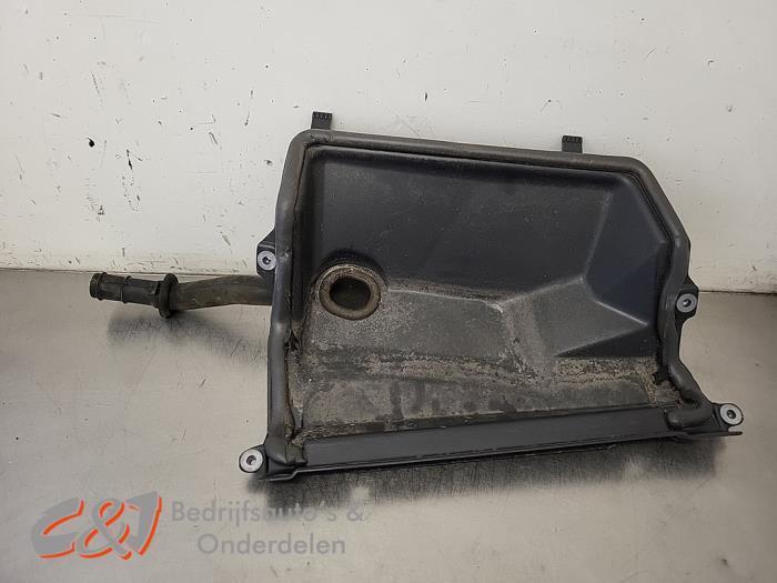 Paravent van een Renault Trafic (OV369), Auto-onderdelen, Carrosserie, Renault, Gebruikt, 3 maanden garantie, Ophalen of Verzenden