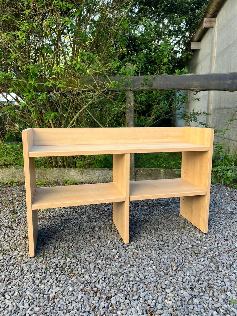 Étagère en bois clair, Enlèvement