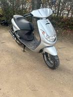 Peugeot vivacity 2t b klasse, Fietsen en Brommers, Scooters | Peugeot, Ophalen of Verzenden, Zo goed als nieuw, Vivacity