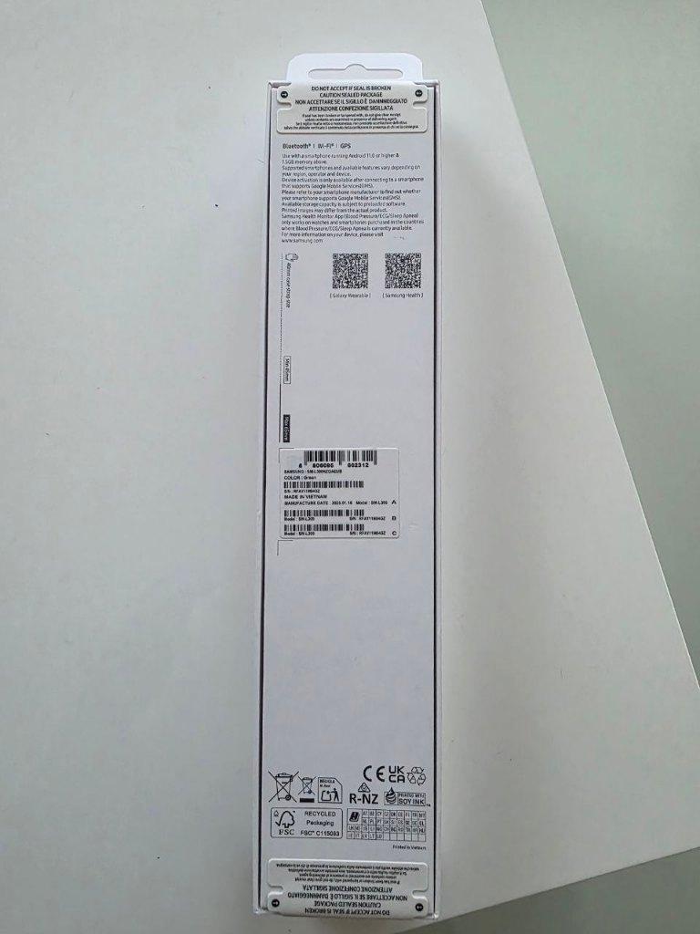 Samsung galaxy watch 7 in doos ongeopend, Nieuw, Ophalen of Verzenden, Samsung galaxy watch, Waterdicht