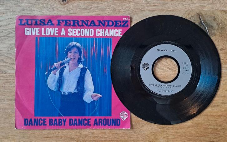 Luisa Fernandez - Give Love A Second Chance, CD & DVD, Vinyles Singles, Utilisé, Single, Dance, 7 pouces, Enlèvement ou Envoi