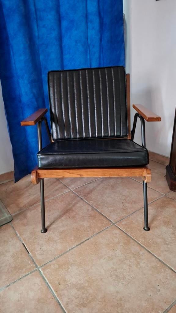 Chaise vintage, Enlèvement