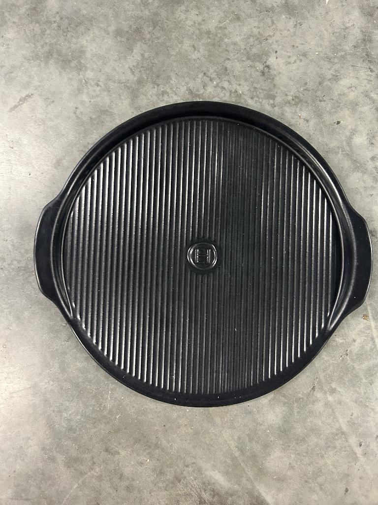 Pizzasteen, Ophalen, Zo goed als nieuw, Emile Henry