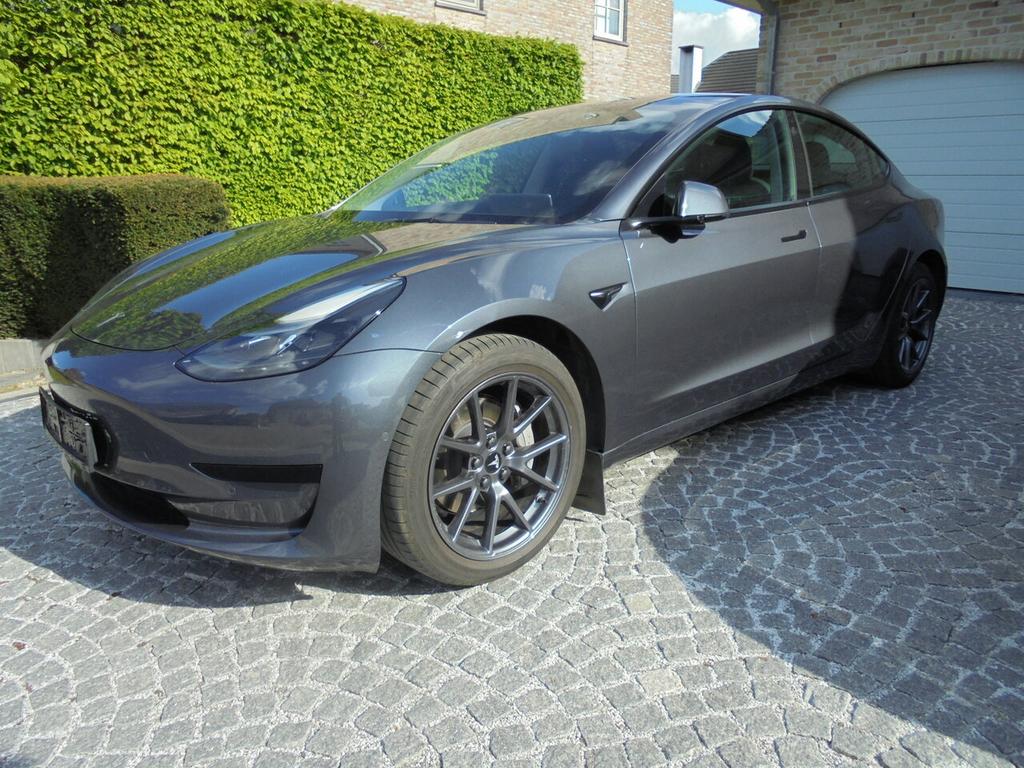 Tesla Model 3 PANO DAK/ 360 CAMERA/ FULL OPTION, Auto's, Tesla, Zwart, Parkeersensor, 0 kg, https://public.car-pass.be/vhr/8f15c8fc-f11d-41eb-8f44-7048d726bc35