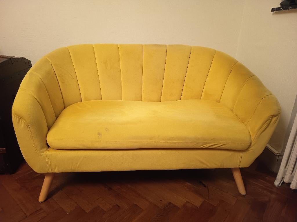 Gratuit - samedi 24 avril avant 14h, Maison & Meubles, Canapés | Salons, Moins de 75 cm, Moins de 150 cm, Banc droit, Enlèvement