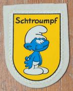 Les Schtroumpfs ecusson Boutique Spirou 1968 Peyo, Enlèvement ou Envoi, Comme neuf, Autres types