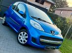 Peugeot 107 1.0i️ * 83.000 KM *BEL ETAT * EURO 5 *CAR PASS!, Auto's, Peugeot, Euro 5, 50 kW, Zwart, Blauw