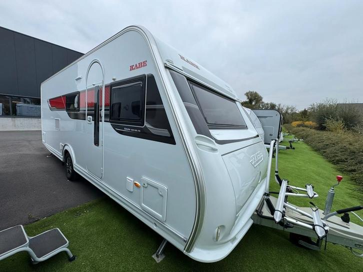 Kabe Estate 600 GDL stapelbedden, Caravans en Kamperen, Caravans, Bedrijf, tot en met 6, 1500 - 2000 kg, Rondzit, Kabe, Omvormbare zithoek