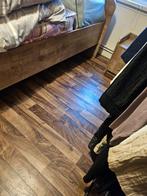 1 persoon bed kleerkast nachtkastje, Huis en Inrichting, Stoffering | Vloerbedekking, Ophalen