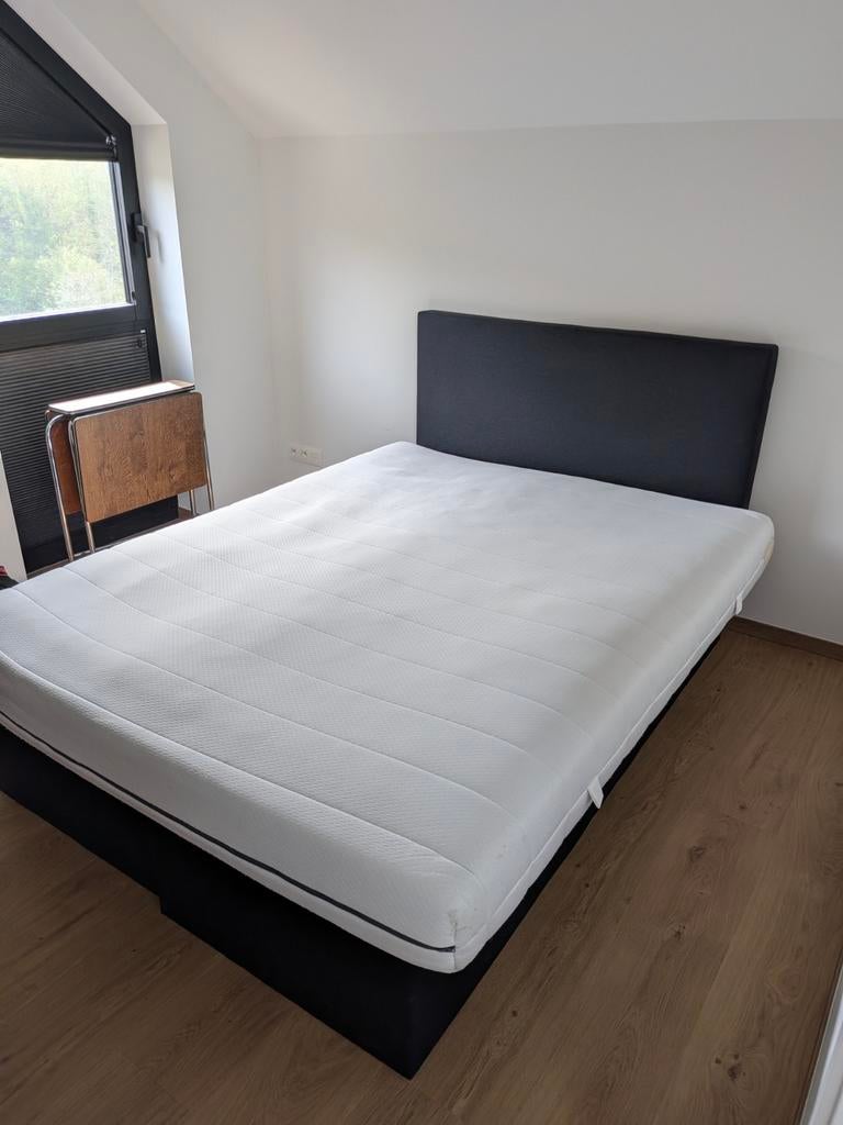 Gestoffeerde " Twijfelaar" Boxspring. 140x210, Maison & Meubles, Chambre à coucher | Lits boxsprings, Queen size, Enlèvement