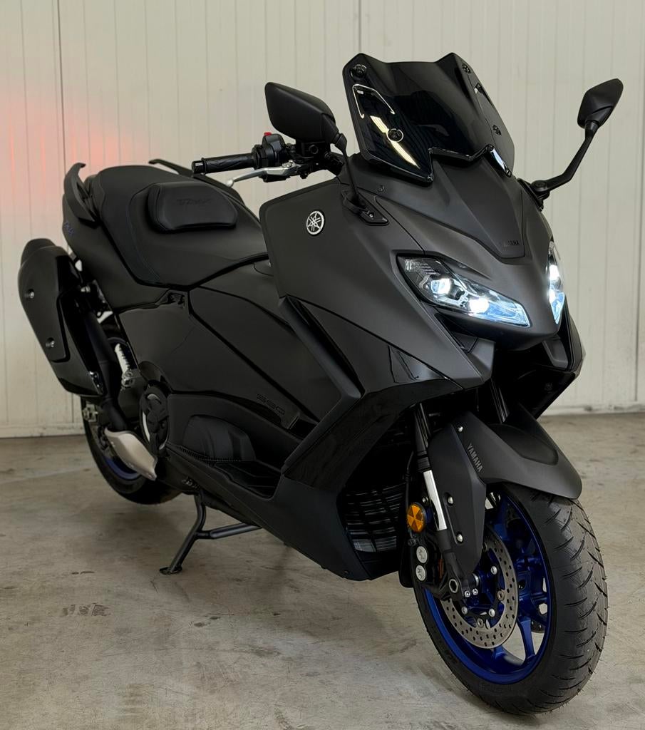 Yamaha T-max 560cc NIEUW 0 kms! keyles / Led / NIEUW, Motoren, Motoren | Yamaha, 2 cilinders, Nieuw, Bedrijf, 560 cc
