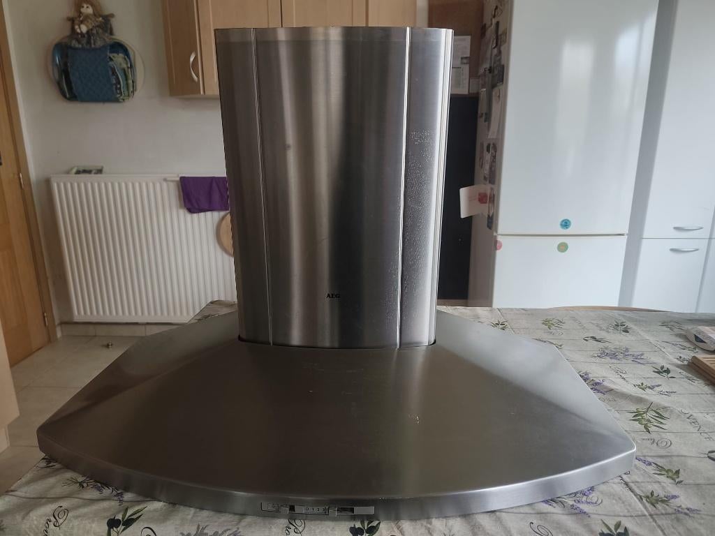 Afzuigkap AEG DK9190-M, Elektronische apparatuur, Afzuigkappen, Gebruikt, Inbouw, Wandschouwkap, 200 tot 400 m³ per uur, Recirculatie