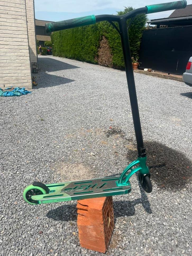 Stuntstep / Freestyle step groen-zwart – rijdt top, Fietsen en Brommers, Steps, Gebruikt, Overige typen, Ophalen