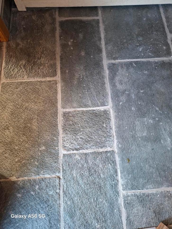 Lot de pierres bleues pour plancher ou plinthes, Maison & Meubles, Ameublement | Revêtements de sol, Enlèvement