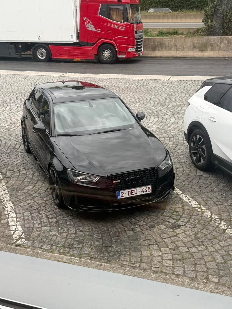 Audi rs3 8v sportback, Automaat, RS3, Zwart, 5 zetels