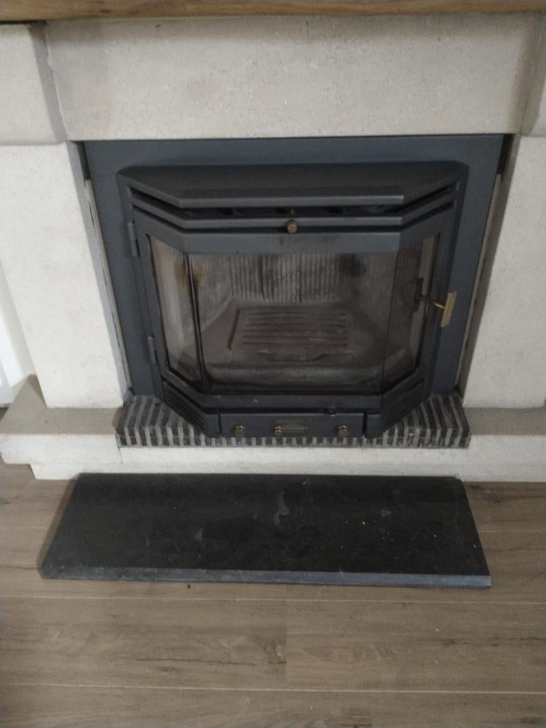 Arduinen kachelplaat, Ophalen, Zo goed als nieuw