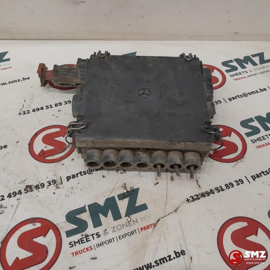 Occ Boîte à fusibles Mercedes, Utilisé, Mercedes-Benz, Électronique et Câbles