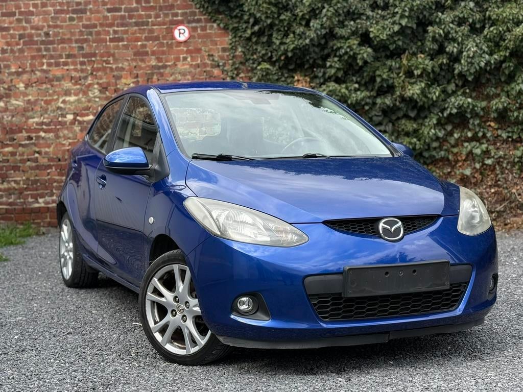 Mazda 2, Auto's, Mazda, Particulier, Diesel, Euro 4, Stadsauto, 5 deurs, Handgeschakeld, Blauw, Zwart, Stof, Voorwielaandrijving