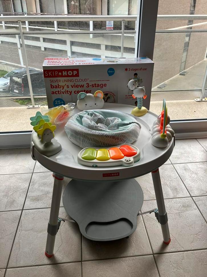 Speeltafel/ activity center SKIPHOP, Enfants & Bébés, Jouets | Tables de jeux, Comme neuf, Enlèvement ou Envoi