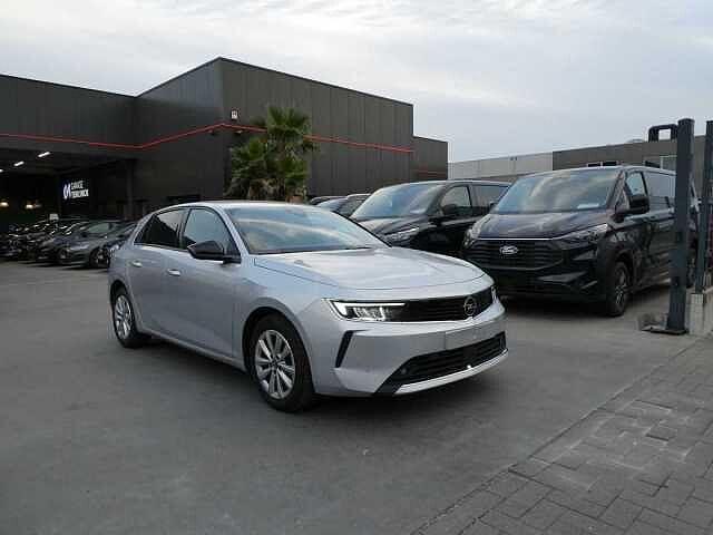 Opel Astra 1.2 i benzine 110pk Business Camera '23 48000km, Autos, Argent ou Gris, Achat, Euro 6, Entreprise