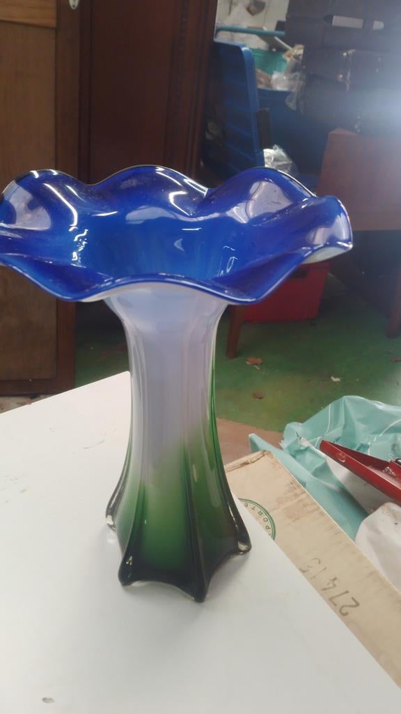 Vase unique, Enlèvement ou Envoi