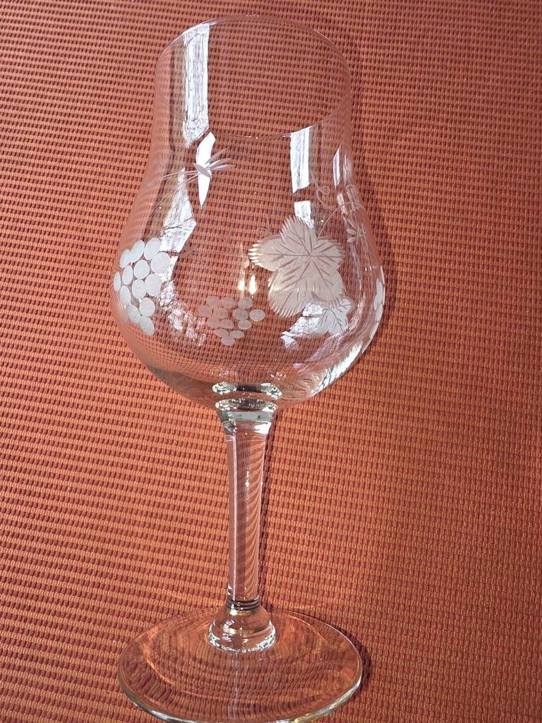 5 verres en cristal d’Arques, modèle Vignoble, 80 cl, Enlèvement