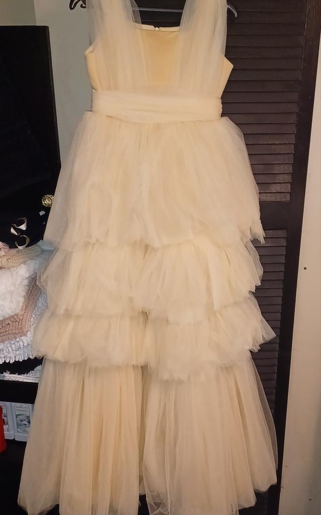 3robes à partir de 25€/pc., Vêtements | Femmes, Vêtements de mariage & Accessoires de mariage, Enlèvement, Comme neuf, Beige, Robe de demoiselle d'honneur