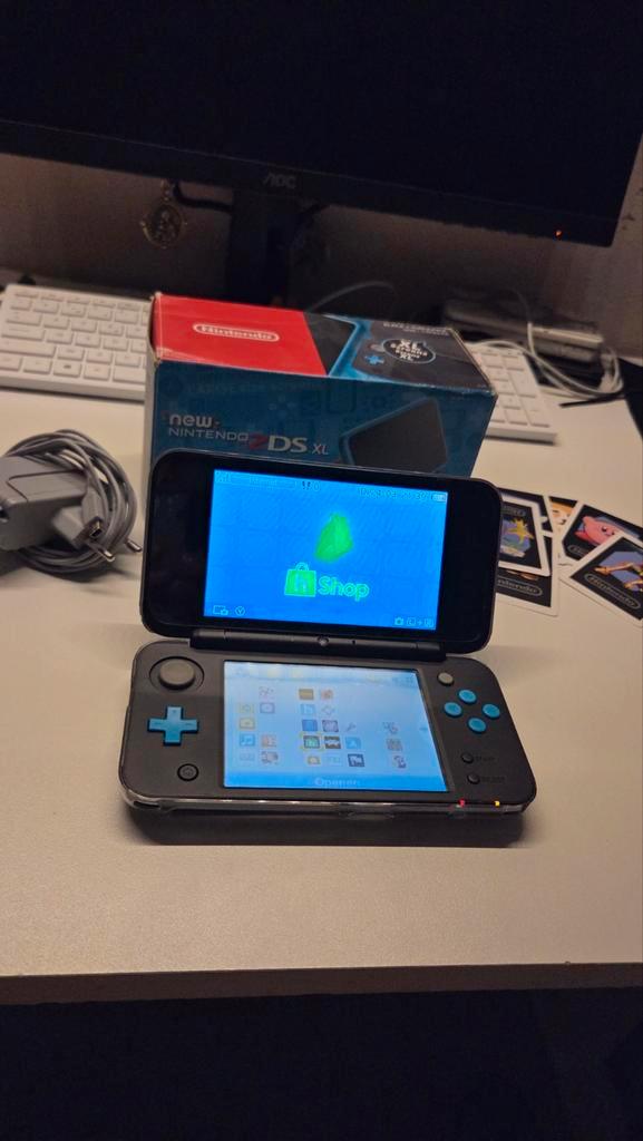 Nintendo 2DS XL(Jailbroken) + oplader + bescherming Topstaat, Consoles de jeu & Jeux vidéo, Consoles de jeu | Nintendo 2DS & 3DS