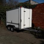 gesloten aanhangwagen met zijluik, Enlèvement