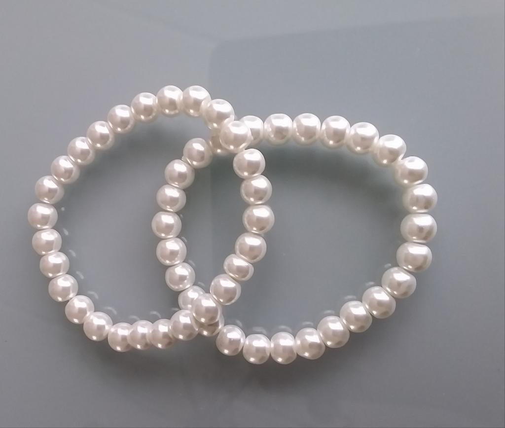 Twee Klassike Armbanden., Verzamelen, Winkelwagenmuntjes, Verzenden