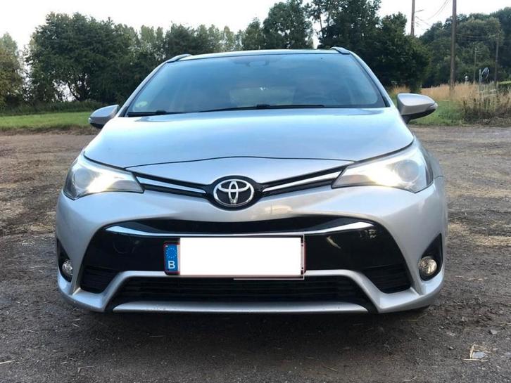 Toyota Avensis Break 1.6 diesel - Prête à être immatriculée, Autos, Toyota, Particulier, Avensis, ABS, Caméra de recul, Air conditionné