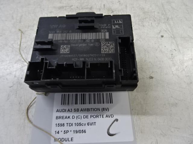 UNITE ELECTRONIQUE Audi A3 (8V1 / 8VK) (5Q0959392B), Utilisé, Audi