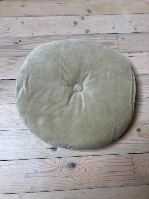 Velours kussen, bio-katoen, mosgroen, rond, Huis en Inrichting, Woonaccessoires | Kussens, Zo goed als nieuw, Groen, Rond, Ophalen