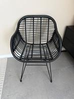 Chaise en rotin noir avec pieds en métal, Maison & Meubles, Comme neuf, Enlèvement, Osier ou Rotin, Une