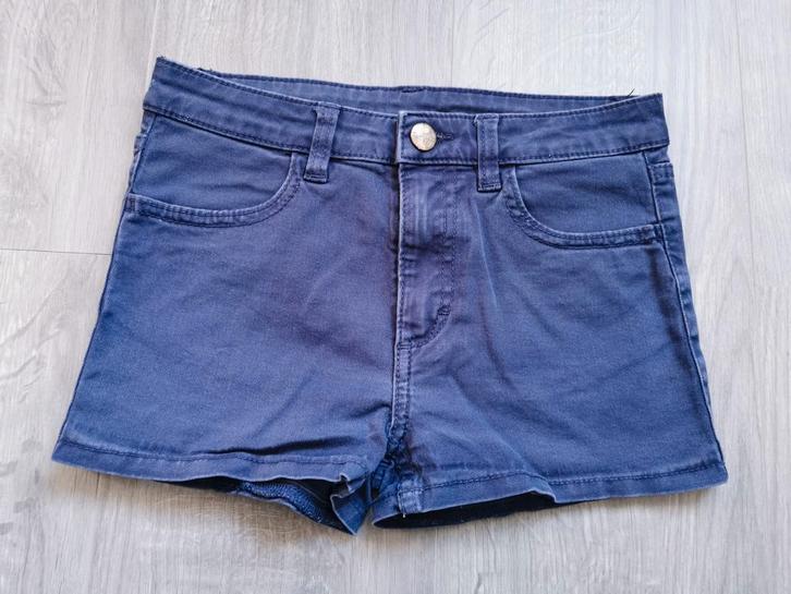 Blauwe short H&M - maat 140, Kinderen en Baby's, Kinderkleding | Maat 140, Gebruikt, Meisje, Broek, Ophalen of Verzenden