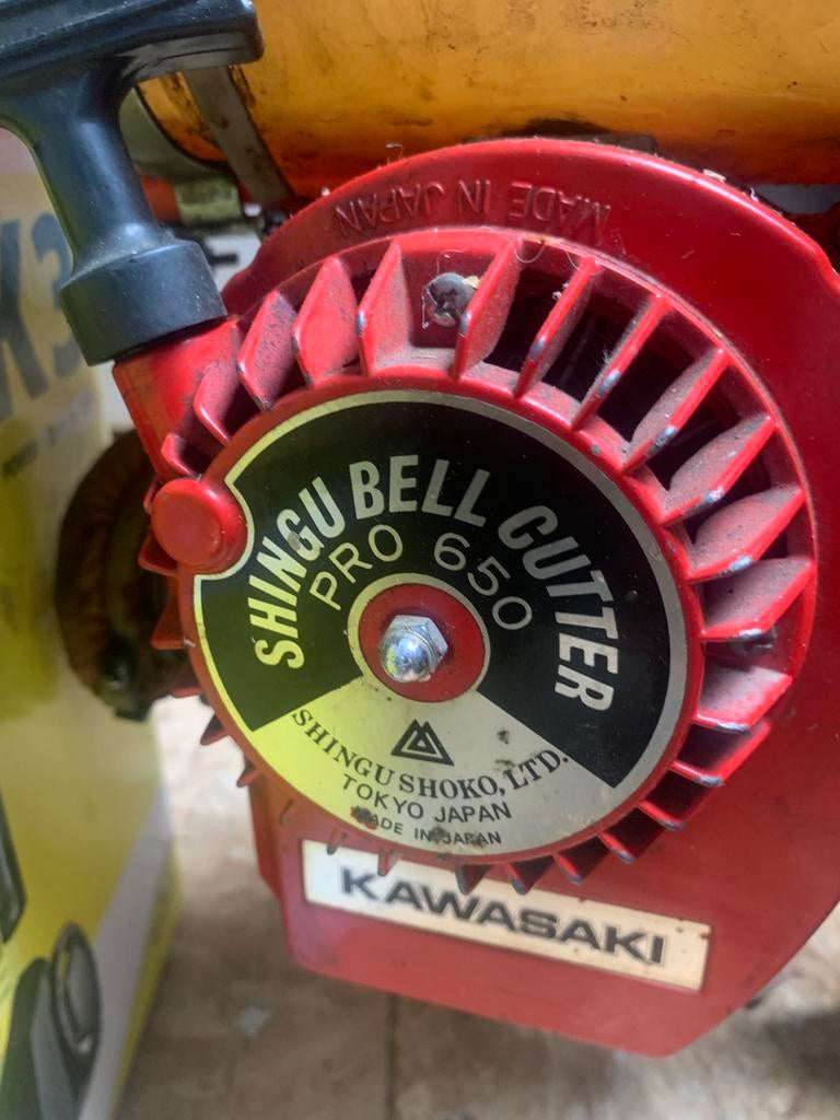 Débroussailleuse Kawazaki, Jardin & Terrasse, Débroussailleuses, Enlèvement