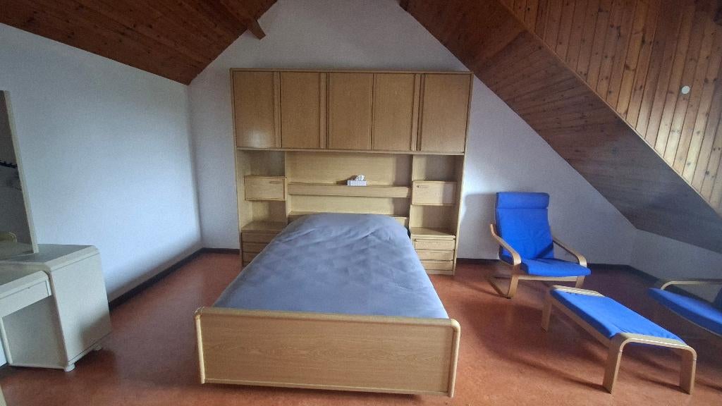 Chambre complète avec lit pont (matelas inclus) – démontée, Matelas, Enlèvement, 100 cm ou plus, 180 cm ou plus