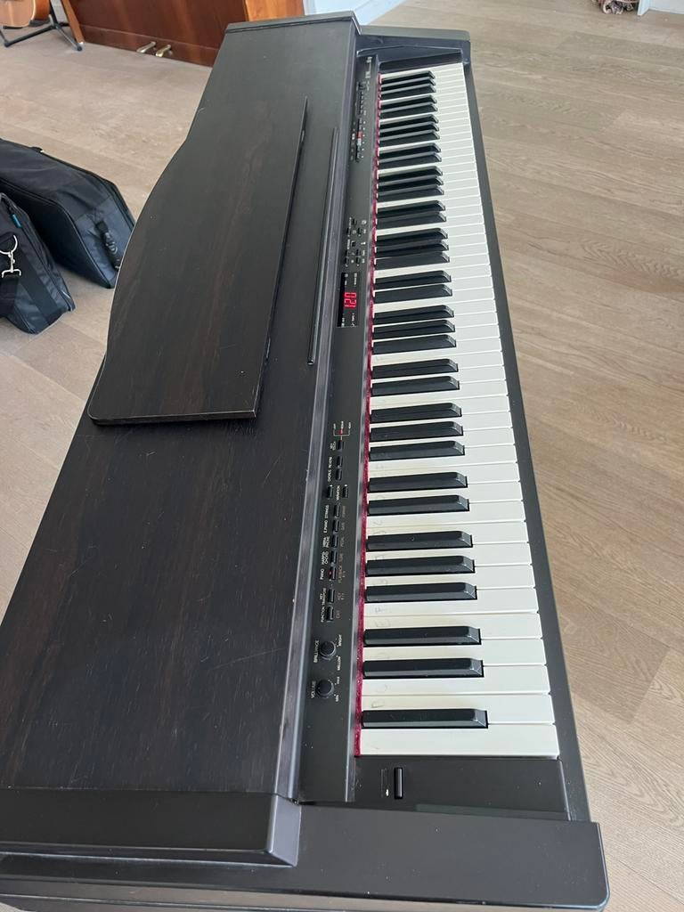 Digitale piano Roland HP 1900G, Muziek en Instrumenten, Ophalen, Gebruikt, Piano